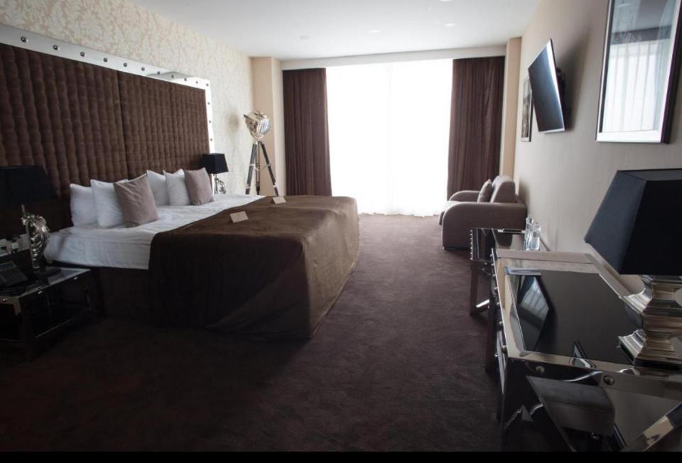 Maristella Marine Residense Hotel Apartment Odessa Dış mekan fotoğraf